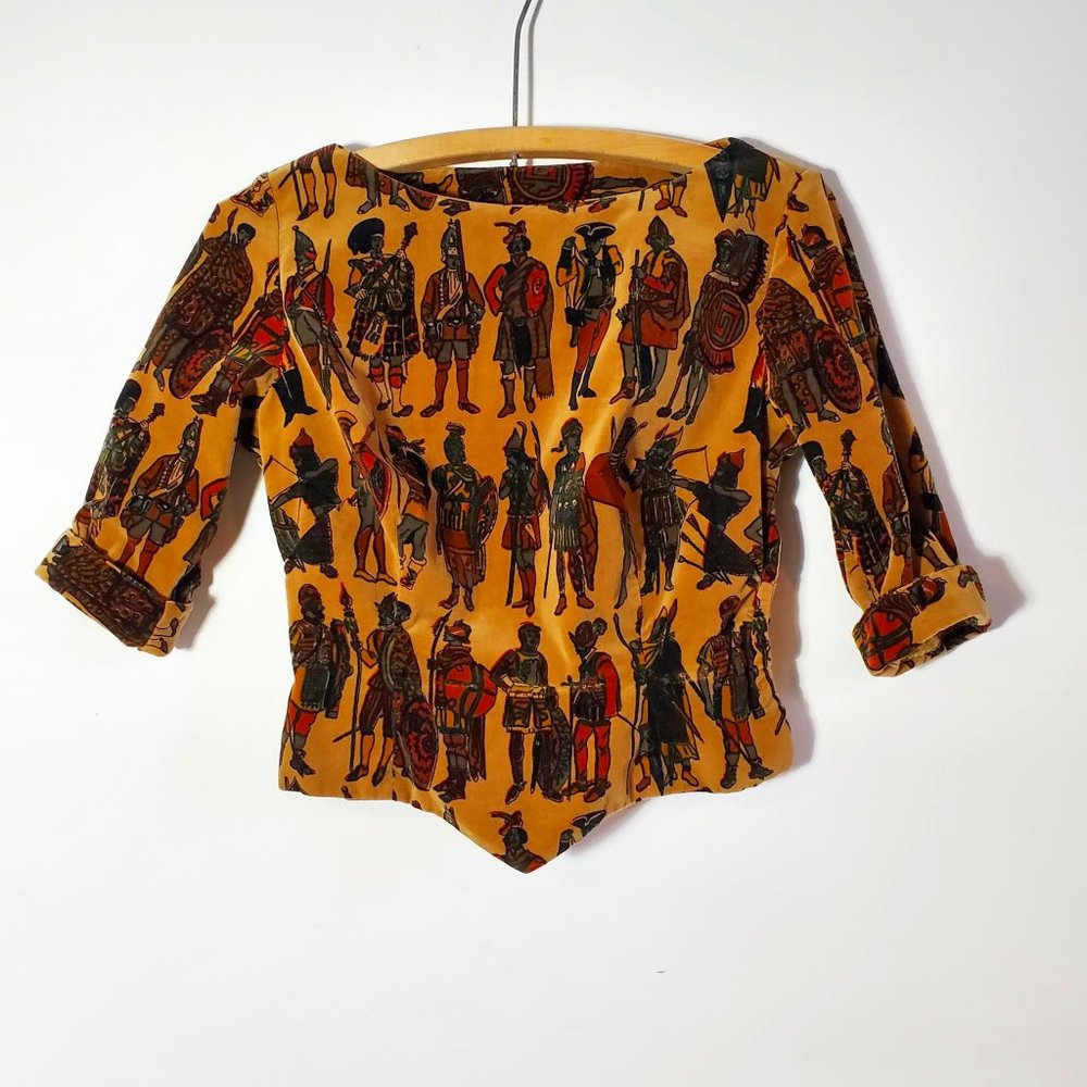 Vintage Velvet Boat Neck Medieval Knights Warriors Print Armor Cropped Shirt - Picture 2 of 15